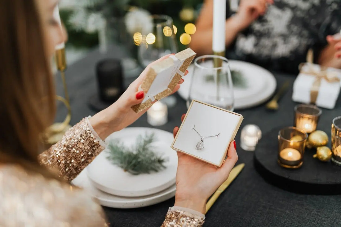 Best Jewelry Gifts for Her: Meaningful & Timeless Ideas N&P Colletion