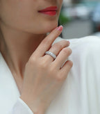 A Luxurious And Fashionable Light Luxury Jewelry Silver Ring Set With Top-quality Moissanite, S925 Silver Plated With Platinum NP Collection