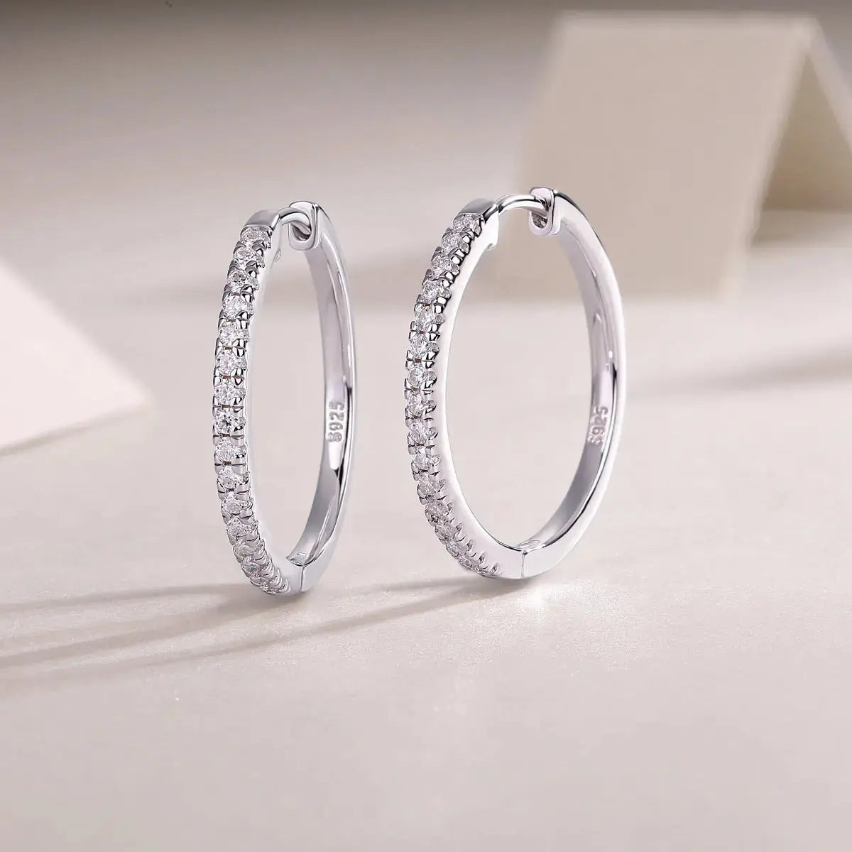 Yuedong Light - Premium Moissanite Luxury Fashion Light Luxury Jewelry Silver Stud Earrings S925 Silver Plated Platinum NP Collection