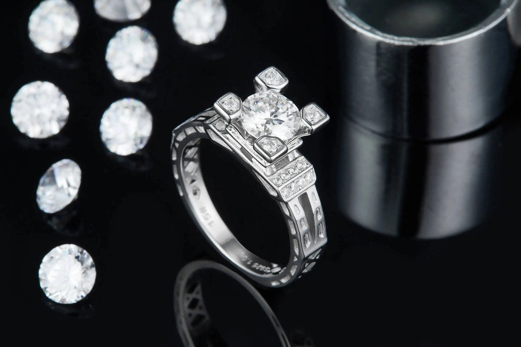 1-carat Luxury And Fashionable Light Luxury Jewelry Silver Ring Set With Top-quality Moissanite, S925 Silver Plated Platinum NP Collection