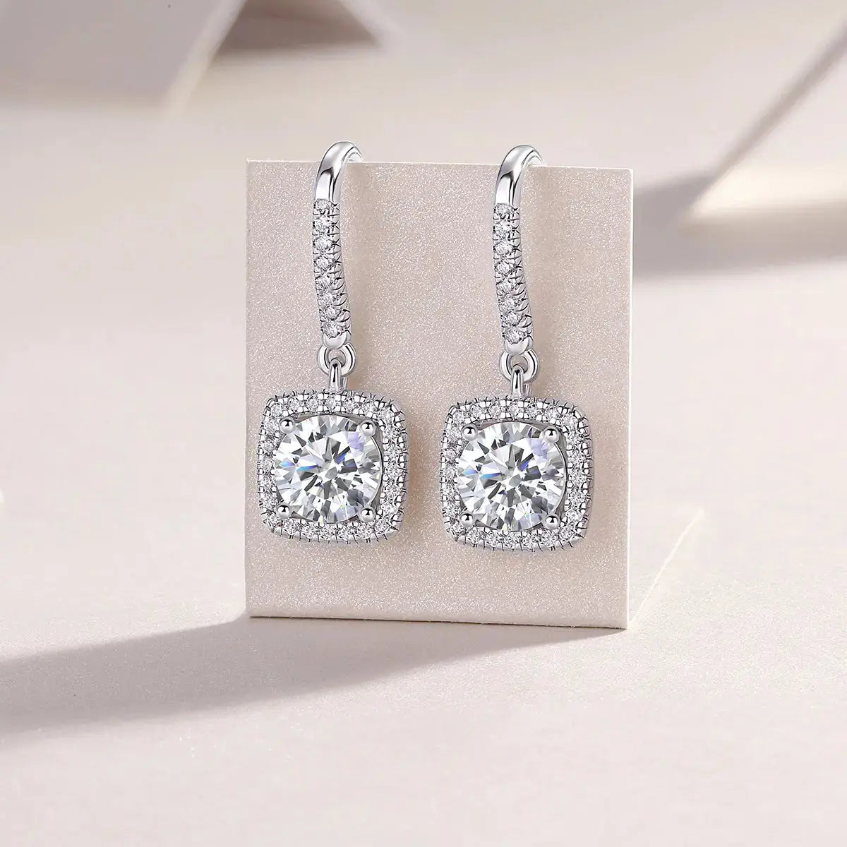 Moissanite Luxury And Fashionable Light Luxury Jewelry Silver Stud Earrings S925 Silver Plated Platinum NP Collection