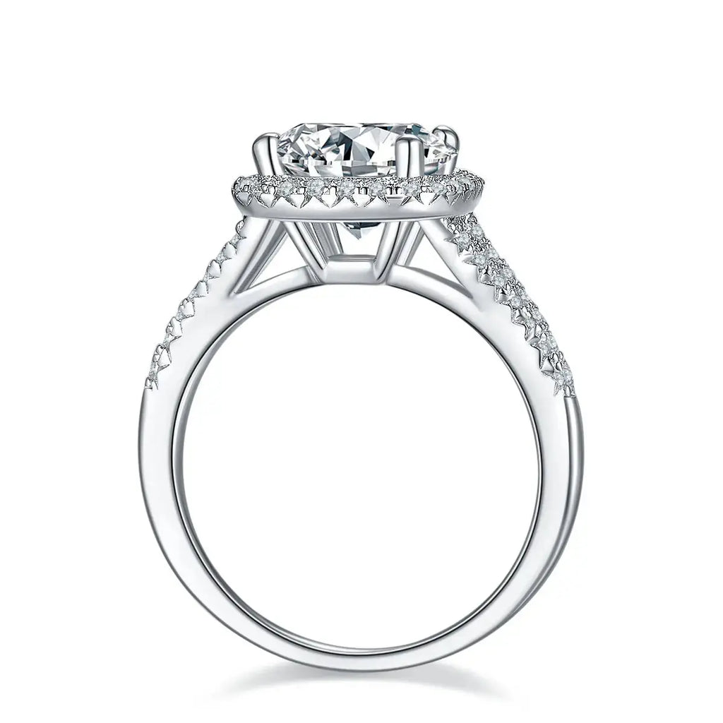 A 3-carat Luxury And Fashionable Light Luxury Jewelry Silver Ring With Top-quality Moissanite, S925 Silver Plated With Platinum NP Collection