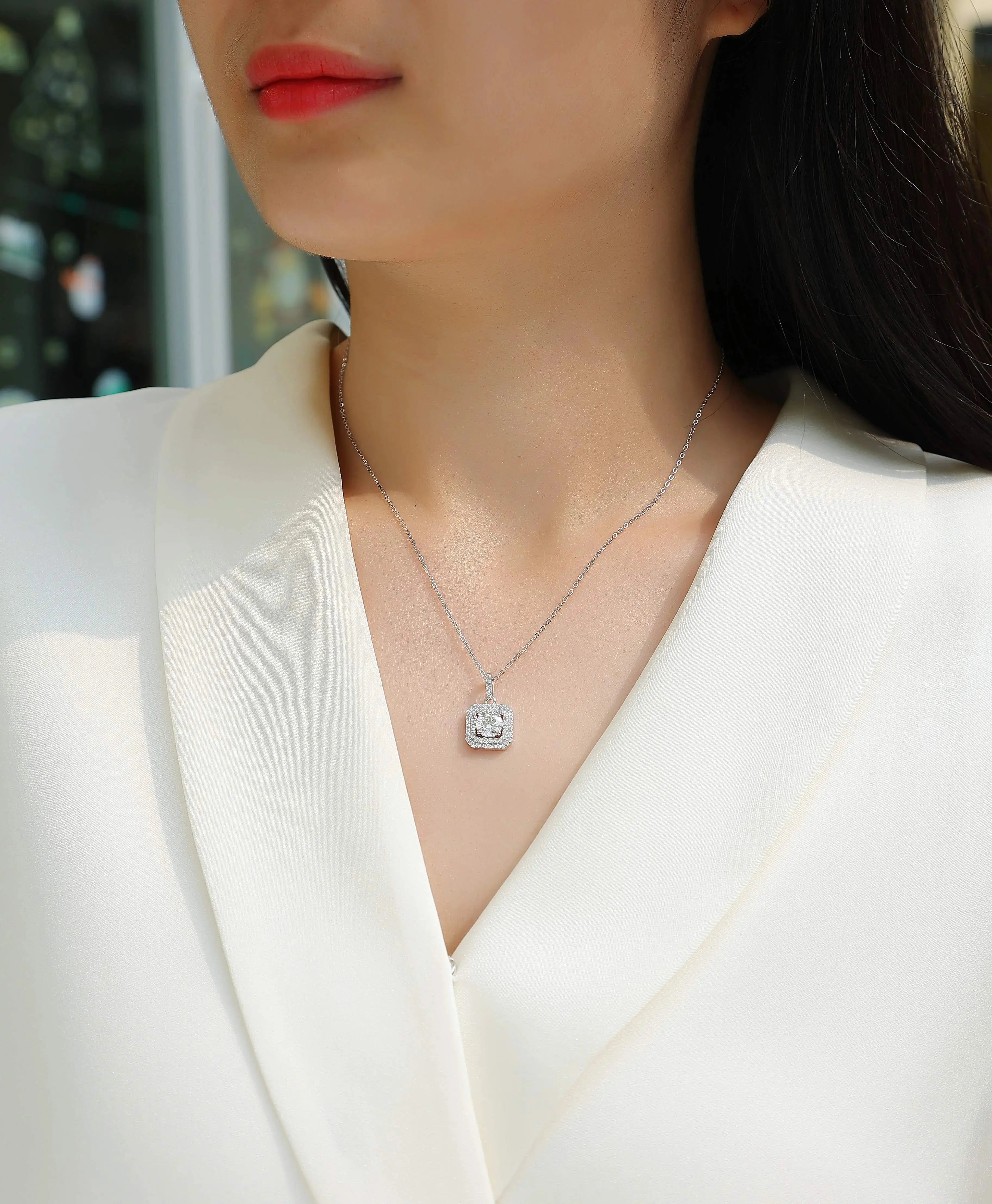 Sugar Diamond - Set With Top-quality Moissanite, Fashionable And Light Luxury Jewelry, Silver Pendant Necklace S925, Silver-plated Platinum NP Collection