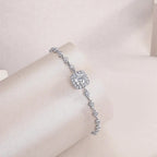 Surrounded By Stars - A Luxurious And Fashionable Light Luxury Jewelry Silver Bracelet And Bracelet Set With Top-quality Moissanite, S925 Silver-plated Platinum NP Collection