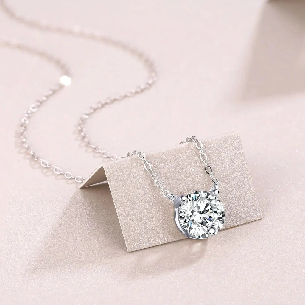 Time Chain - A Fashionable And Light Luxury Jewelry Pendant Necklace Set With Top-quality Moissanite, S925 Silver Plated Platinum NP Collection