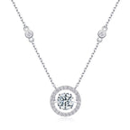 1Mobius - a Fashionable and Luxurious Diamond Jewelry Piece Set with 1-Carat Moissanite S925 Sterling Silver and Platinum-Plated Pendant Prohibit Tk Sales