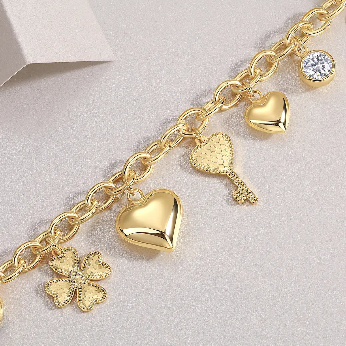 1-Carat Moissanite S925 Gold-Plated Silver Bracelet – Luxurious Light Luxury Jewelry NP Collection