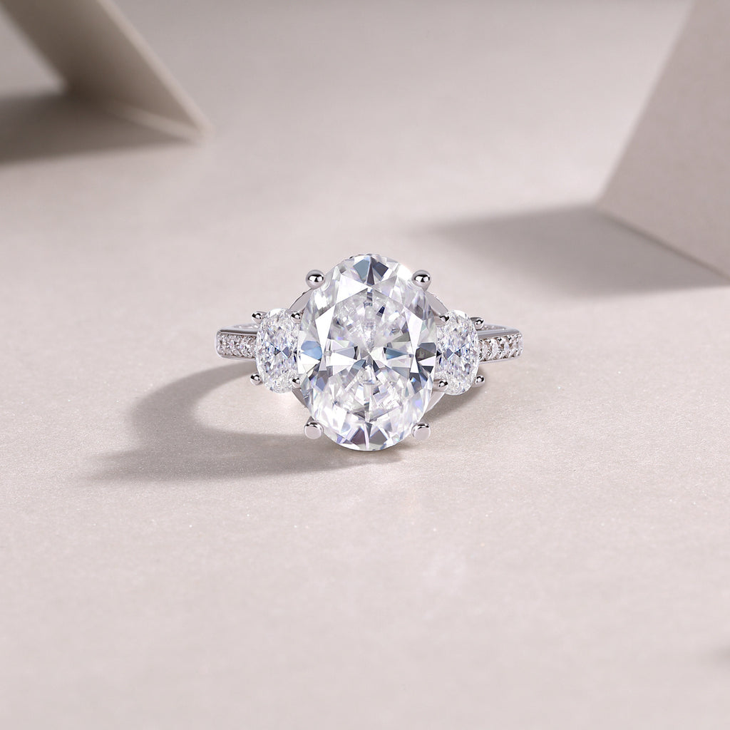 Crown Of Radiance - Moissanite S925 Sterling Silver And Platinum-plated Diamond Ring