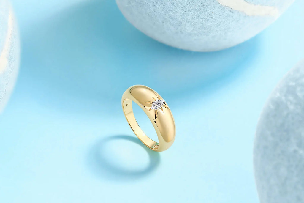 1Eight-Prong Radiance Ring with Moissanite S925 Sterling Silver and Gold-Plated Diamond