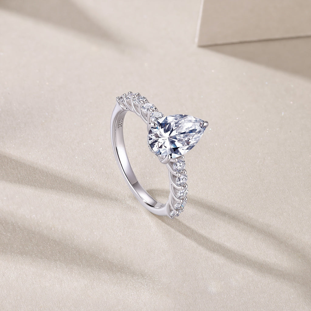 Moonlight Water Drop - Moissanite S925 Sterling Silver And Platinum Diamond Ring