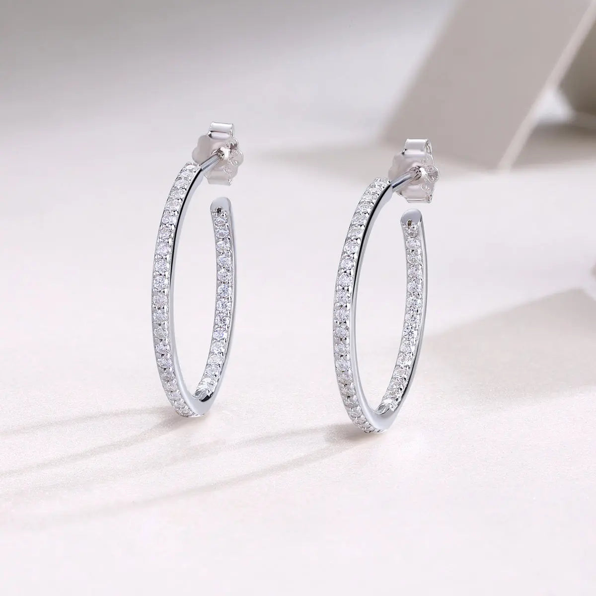 1Ribbon - Square Moissanite S925 Sterling Silver Earrings with Platinum-Plated Stud Earrings