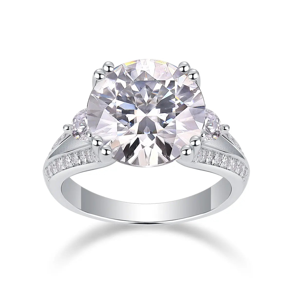 1Elegant Radiance - Ring with 5-Carat Moissanite S925 Sterling Silver and Platinum-Plated Diamond 
