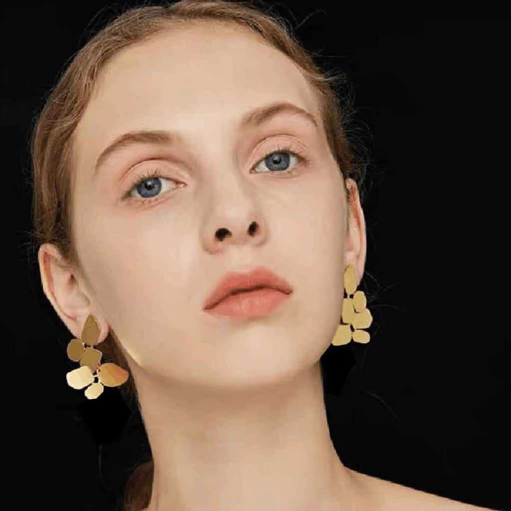 Drip Earrings -Small NP Colletion