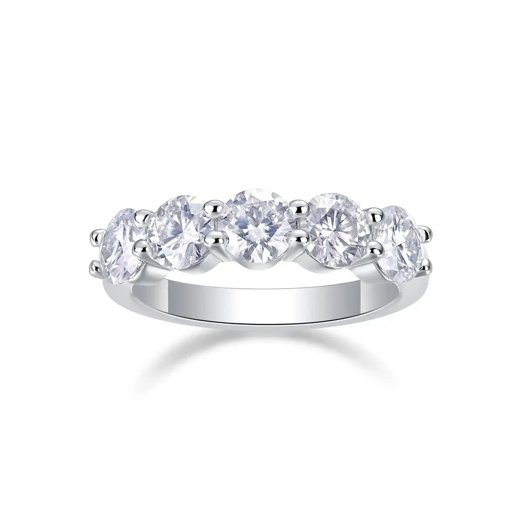 A Luxurious And Fashionable Light Luxury Jewelry Silver Ring Set With Top-quality Moissanite, S925 Silver Plated With Platinum NP Collection