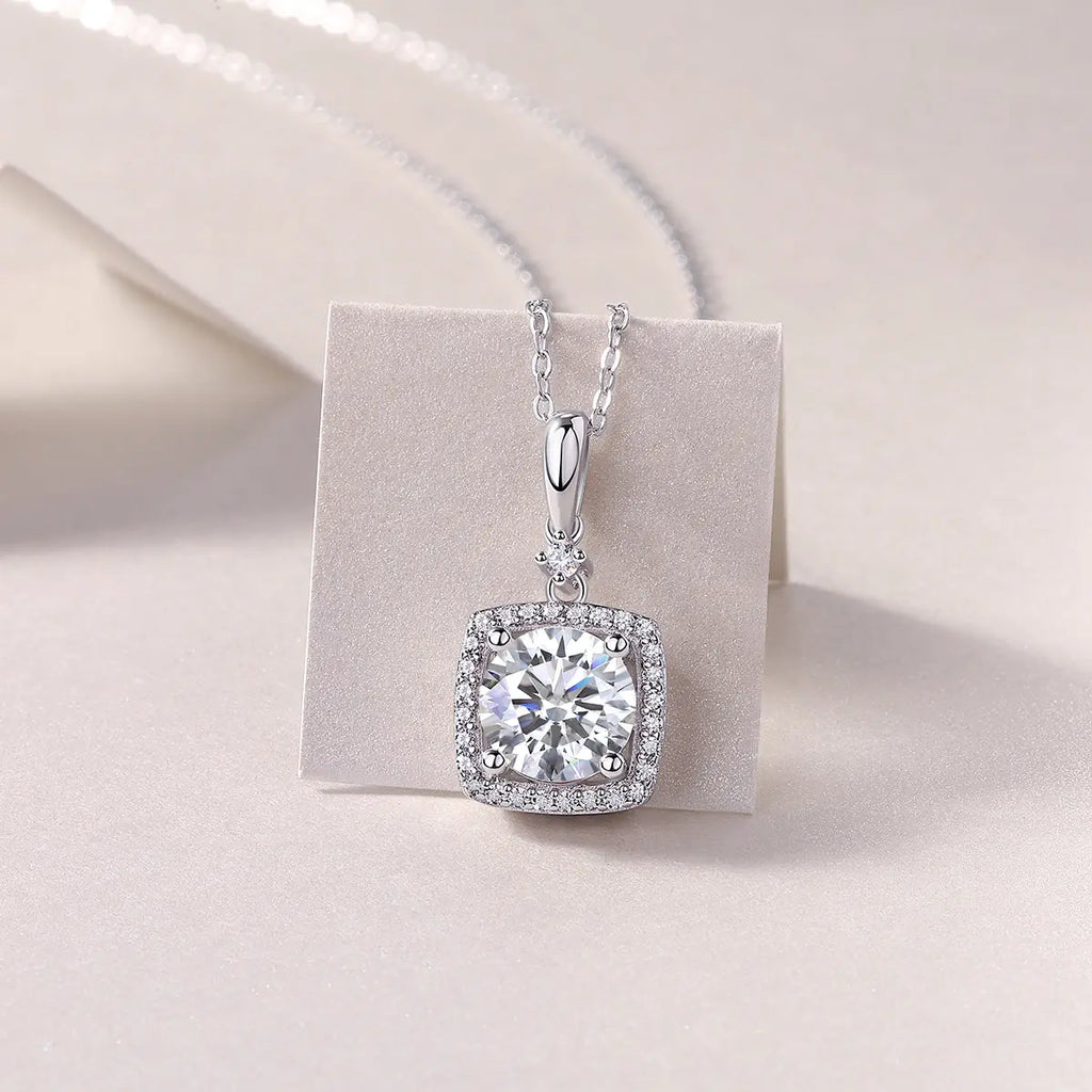 1Innocence Diamond Jewelry Piece Set with 2-Carat Moissanite S925 Sterling Silver and Platinum-Plated Pendant