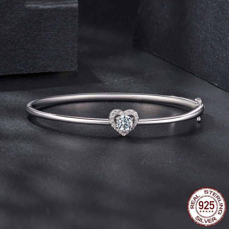 S925 Sterling Silver D-color Moissanite Love Bracelet