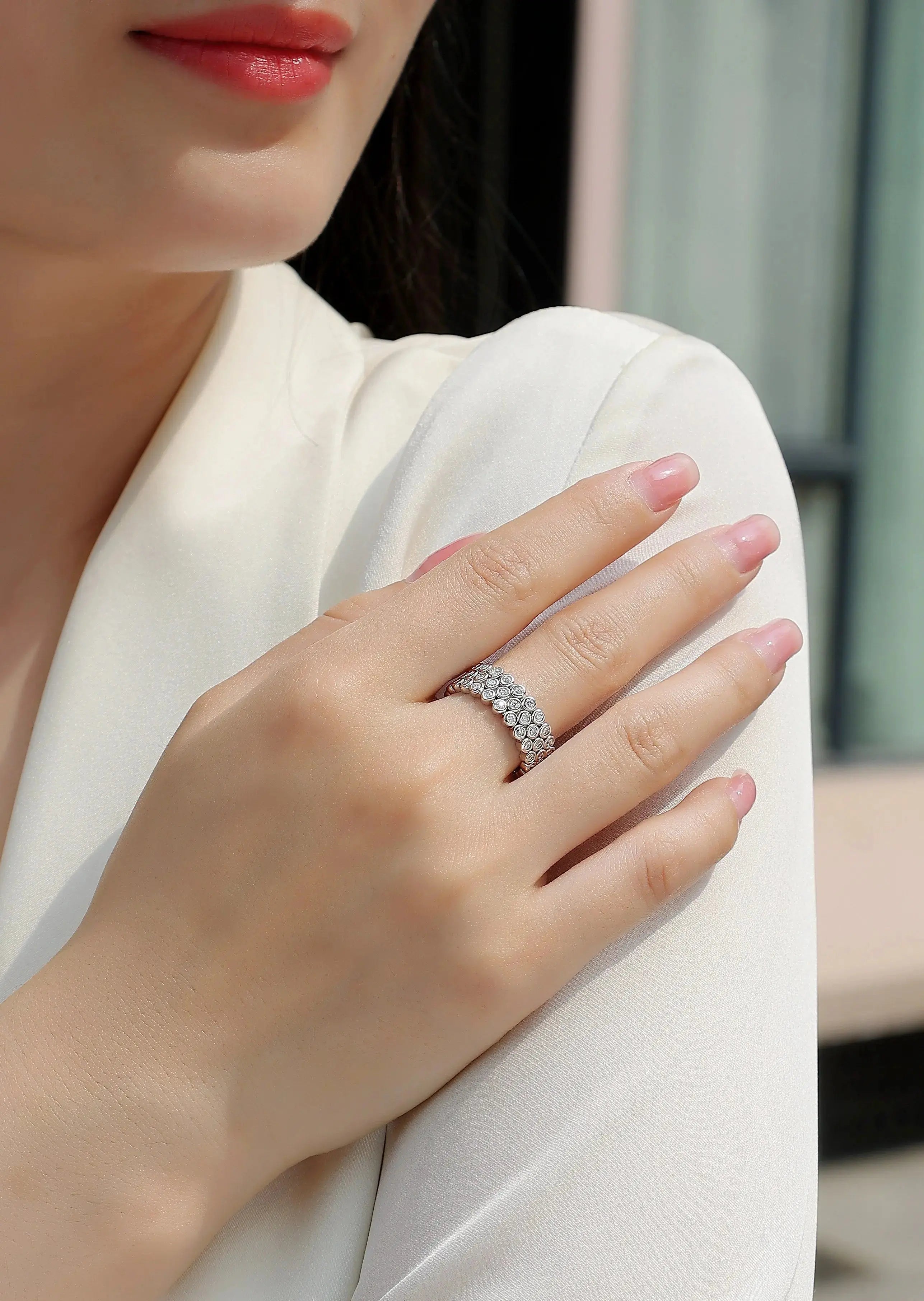 A Luxurious And Fashionable Light Luxury Jewelry Silver Ring Set With Top-quality Moissanite, S925 Silver Plated With Platinum NP Collection