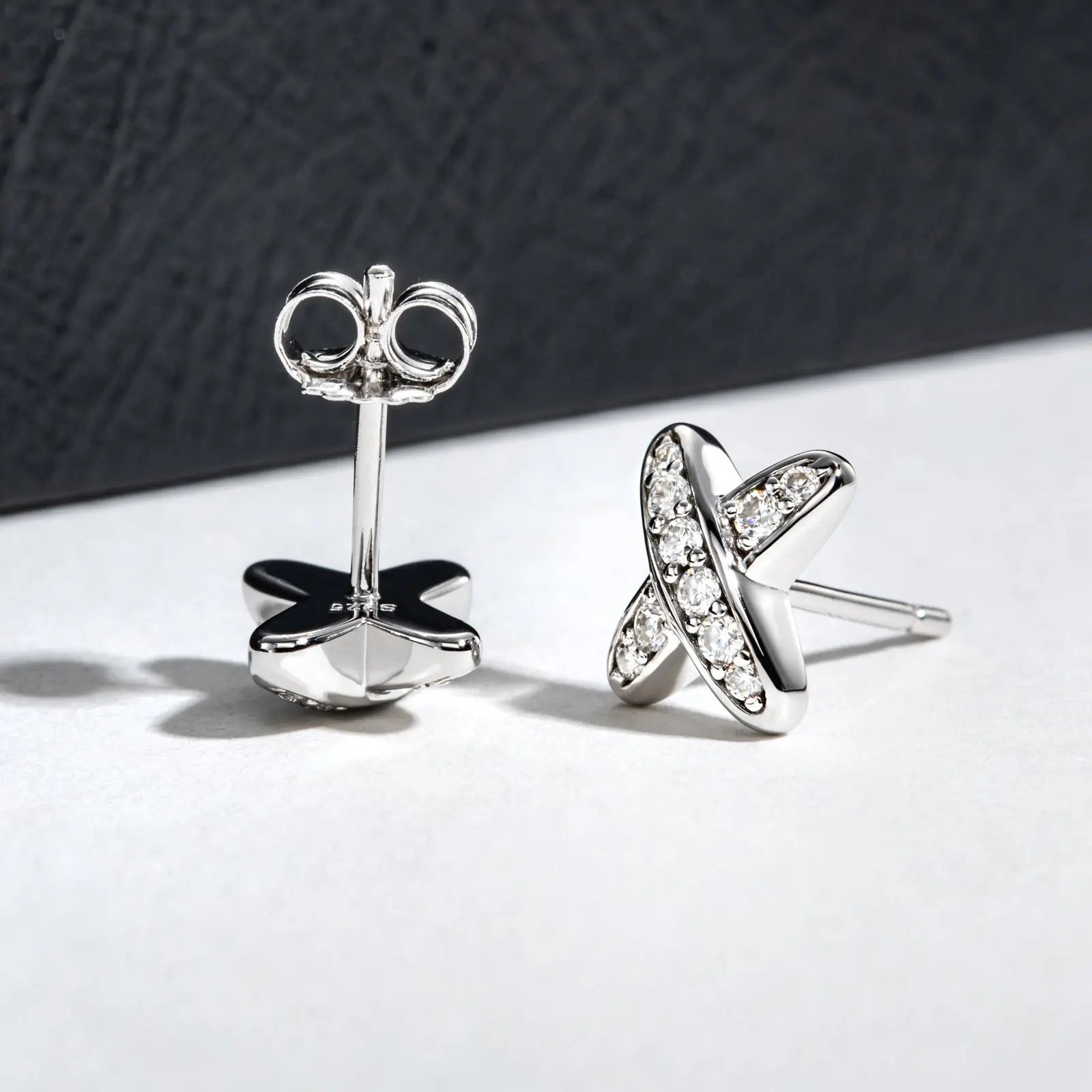 European And American Instagram-style Light Luxury Cross X Earrings