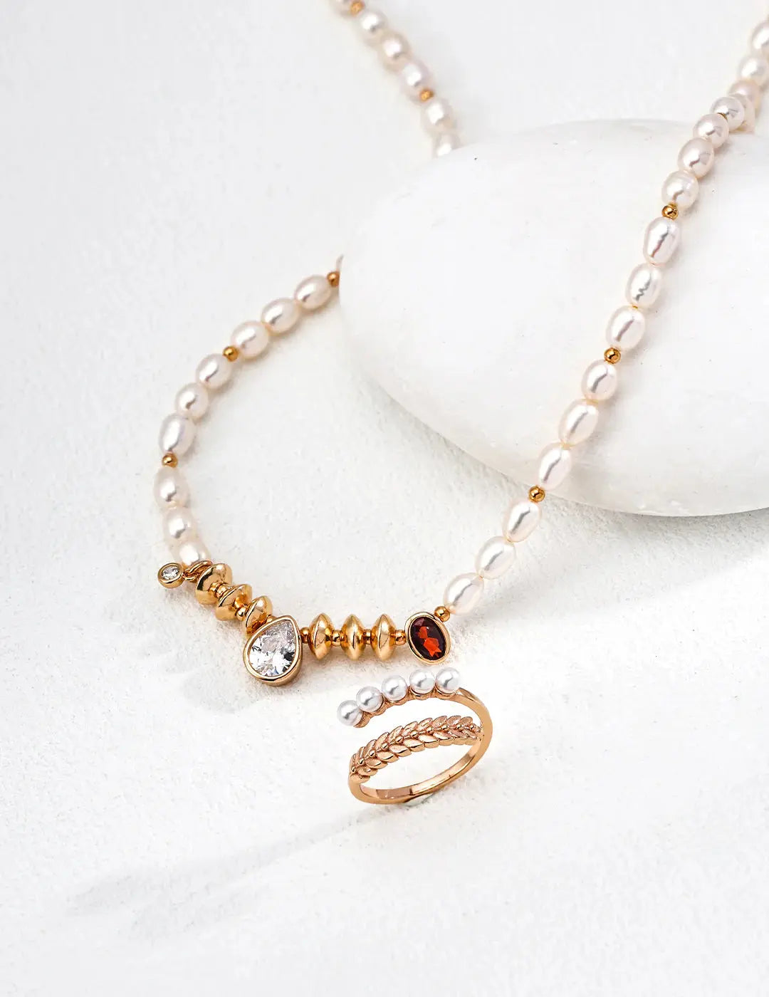 Natural Pearl Zircon Necklace
