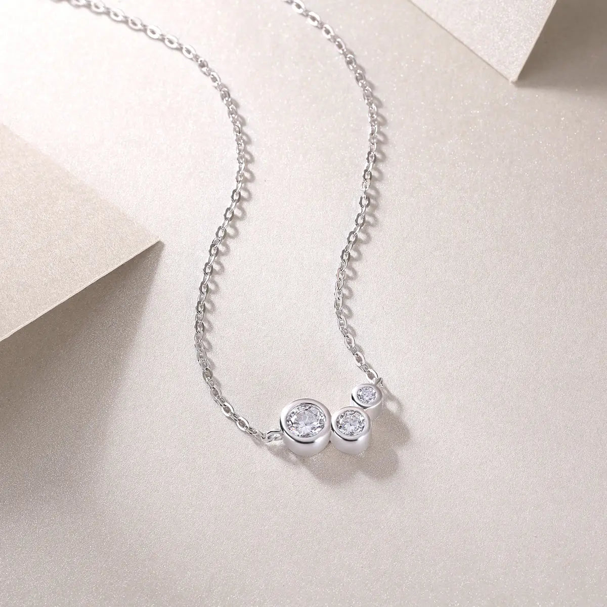 White Dew - Diamond Pendant with Moissanite S925 Sterling Silver 