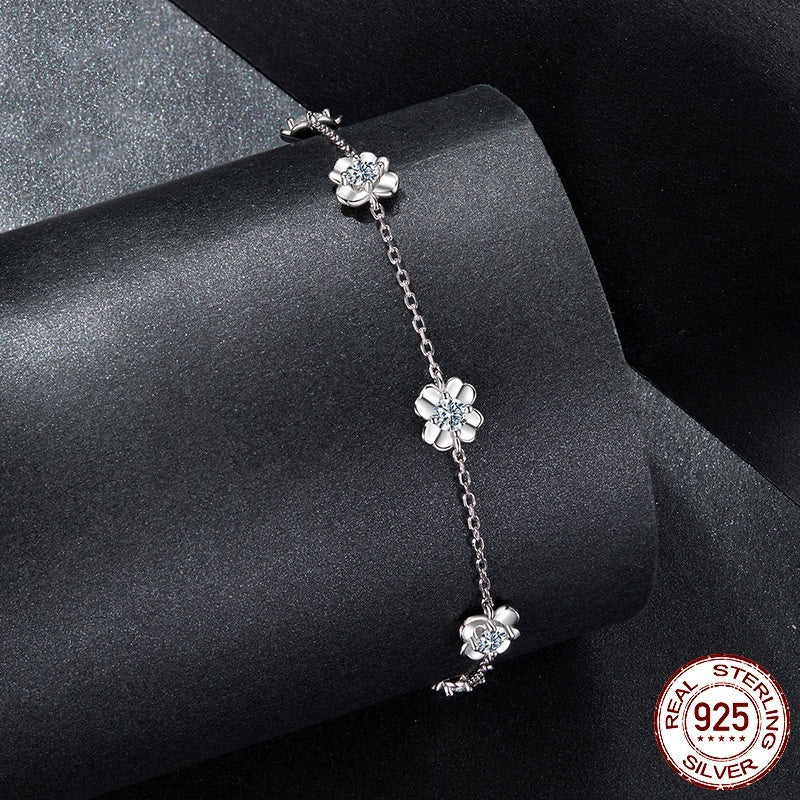 Simple S925 Sterling Silver Clover Moissanite Bracelet