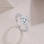 A 3-carat Luxury And Fashionable Light Luxury Jewelry Silver Ring Set With Top-quality Moissanite, S925 Silver Plated With Platinum NP Collection