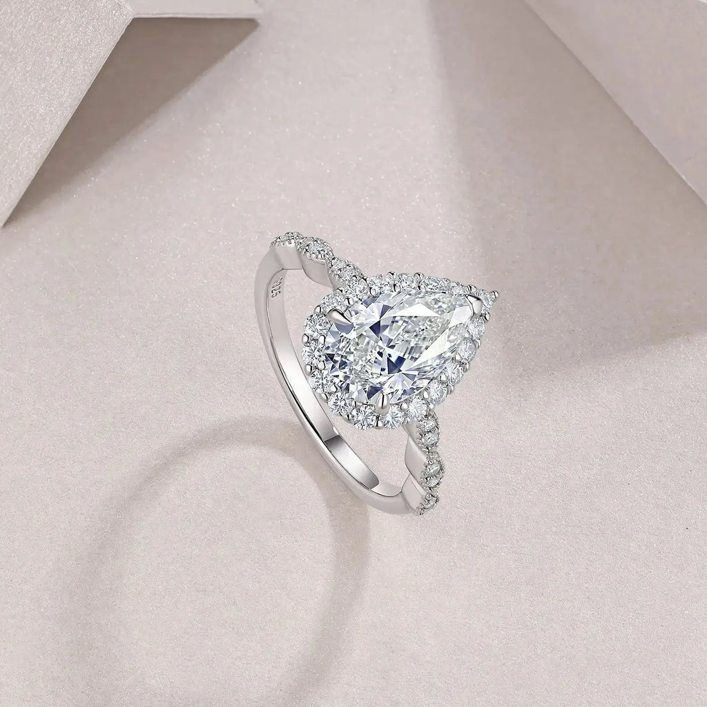 Pear-shaped Moissanite Set With Top-quality Moissanite Luxury And Fashionable Light Luxury Jewelry Silver Ring S925 Silver Electroplated With Platinum NP Collection