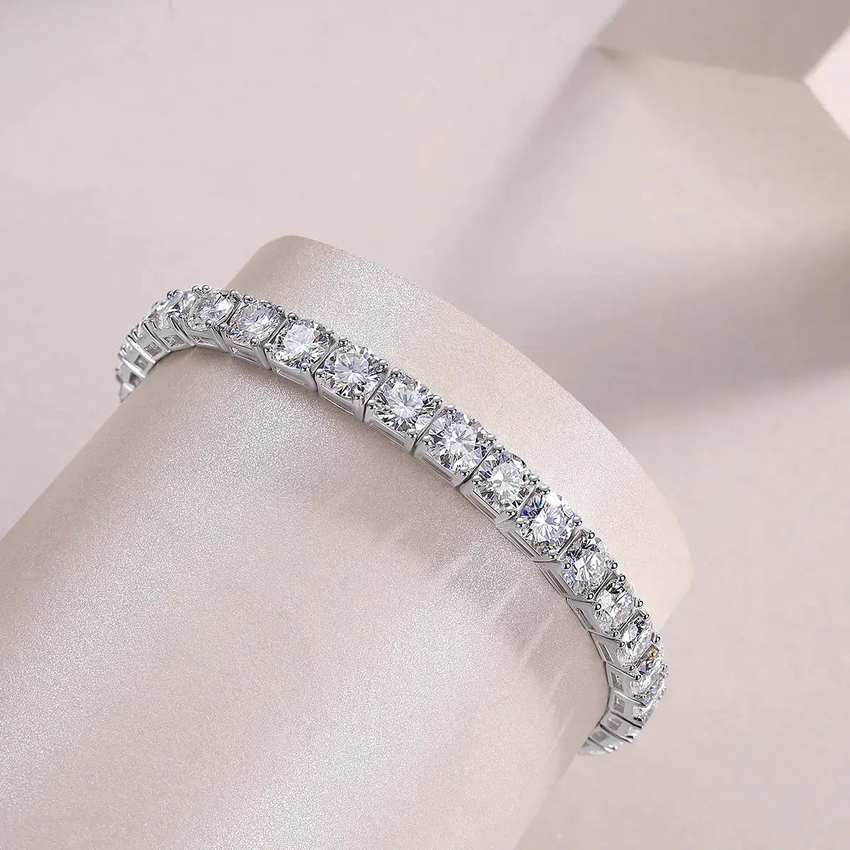 Universal Gravitation - Set With Top-quality Moissanite Fashion Light Luxury Jewelry Silver Bracelet S925 Silver Plated Platinum NP Collection