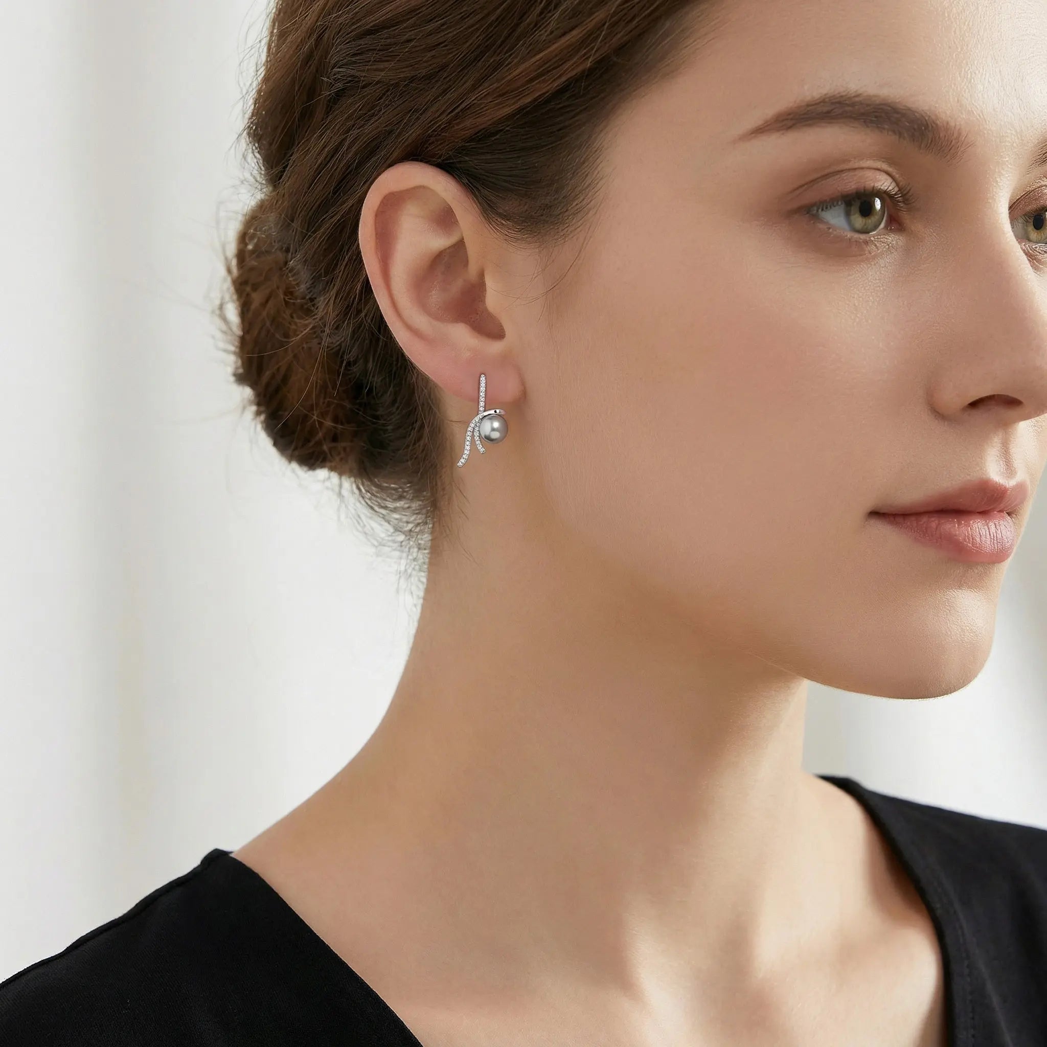 925 Sterling Silver Elegant Silver Ribbon Bow Earrings Featuring Radiant Gray Pearls and Shimmering Accents
