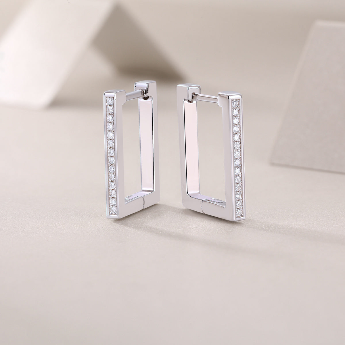 Kokang - Moissanite S925 Sterling Silver And Platinum-plated Stud Earrings