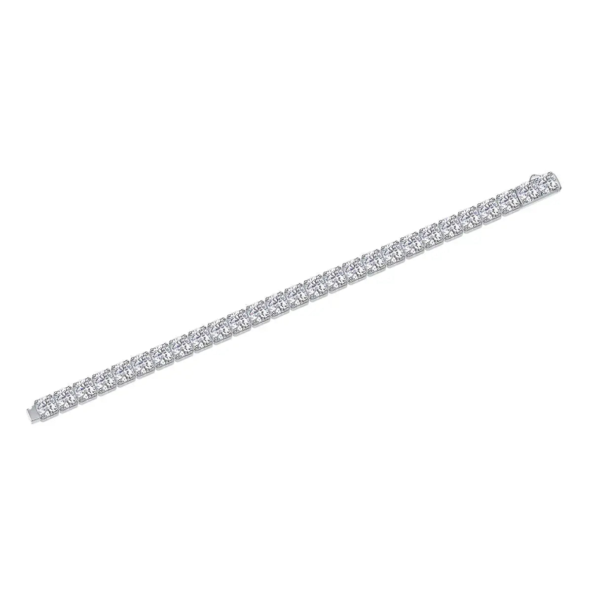 Large Gravitational Pull - A Fashionable And Light Luxury Jewelry Silver Bracelet Set With Top-quality Moissanite, S925 Silver-plated Platinum NP Collection