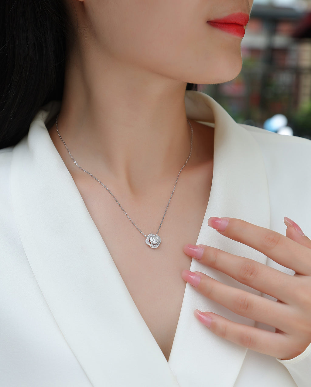 Lucky Flower - 1-carat Moissanite S925 Sterling Silver And Platinum Plating Pendant