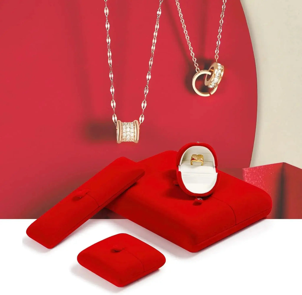 Red Velvet Ring Box 