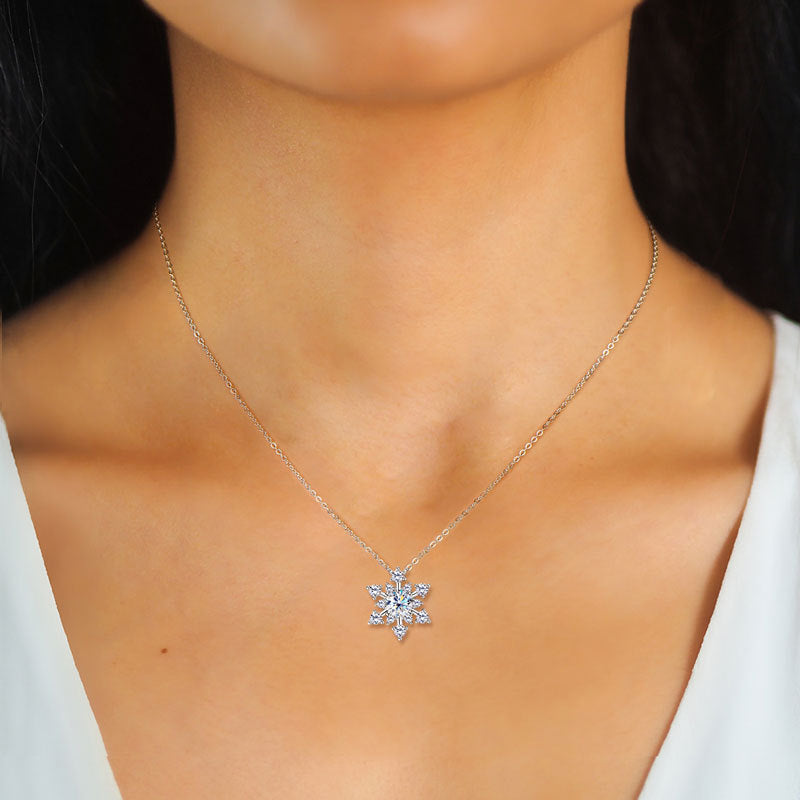 New Ins Style Snowflake Moissanite Necklace