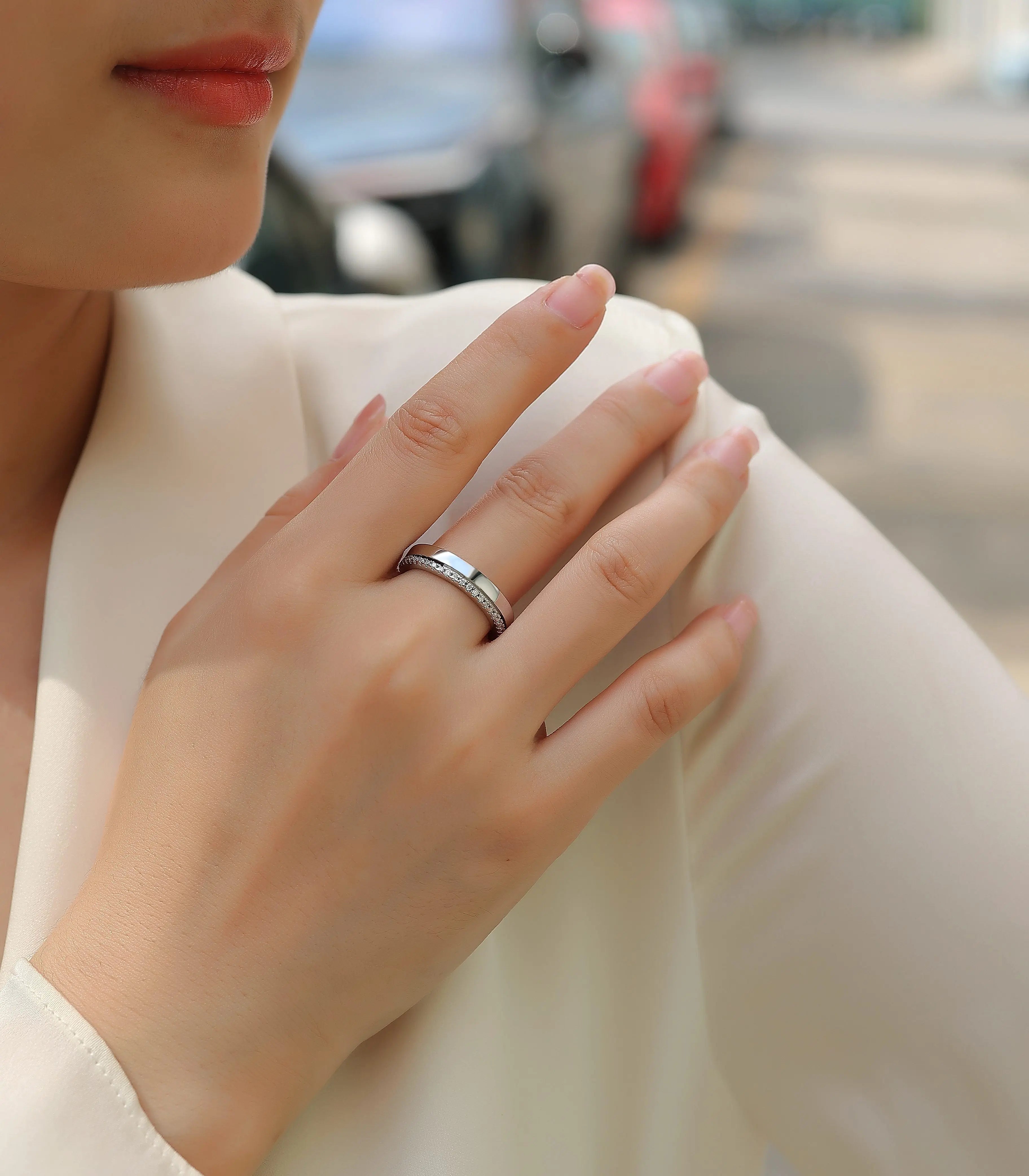 1Double Ring Shadow Ring with Moissanite S925 Sterling Silver and Platinum-Plated Diamond