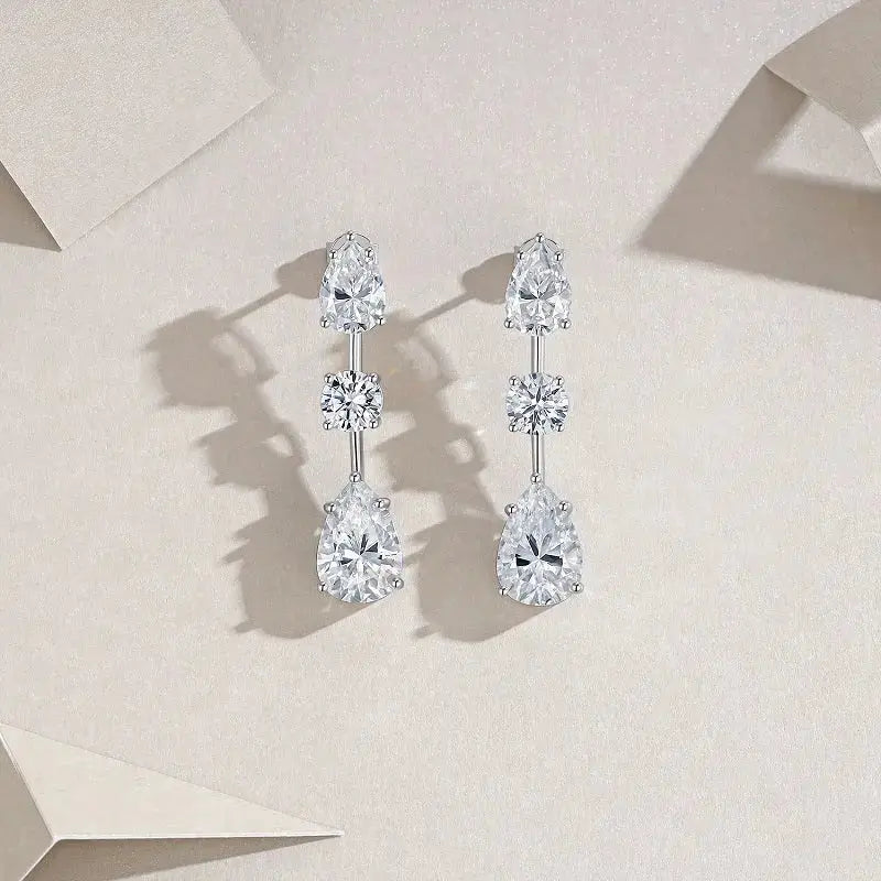 Top-quality Moissanite Luxury And Fashionable Light Luxury Jewelry Silver Stud Earrings S925 Silver Plated Platinum NP Collection