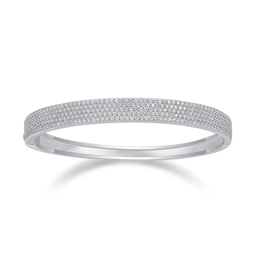 Set With Top-quality Moissanite, This Luxurious And Fashionable Light Luxury Jewelry Silver Bracelet Is Made Of S925 Silver Electroplated With Platinum NP Collection