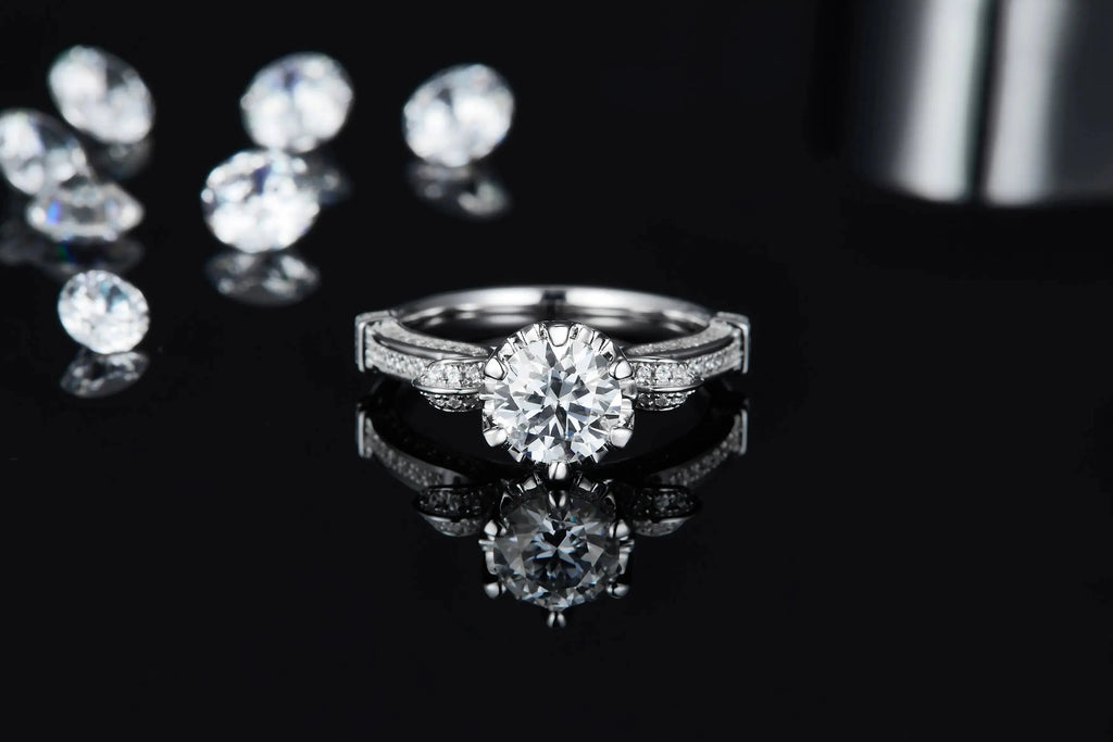 1-carat Luxury And Fashionable Light Luxury Jewelry Silver Ring Set With Top-quality Moissanite, S925 Silver Plated Platinum NP Collection