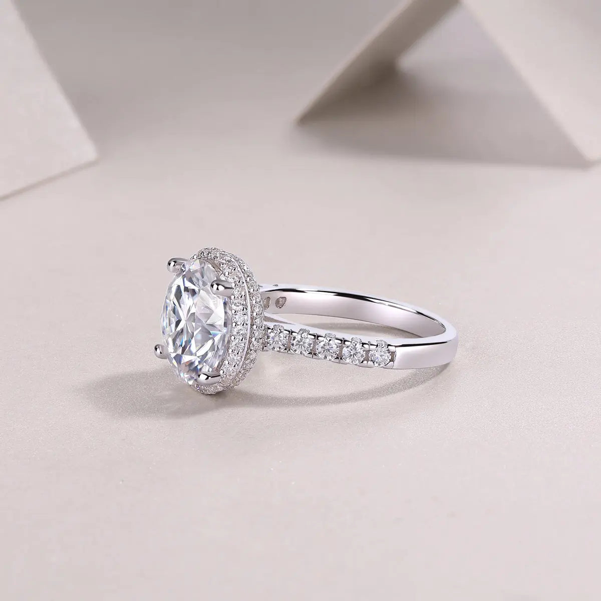 1Starry Sky Jewelry Piece Set with 5-Carat Moissan Diamond S925 Sterling Silver and Platinum-Plated Diamond 