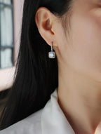 Moissanite Luxury And Fashionable Light Luxury Jewelry Silver Stud Earrings S925 Silver Plated Platinum NP Collection