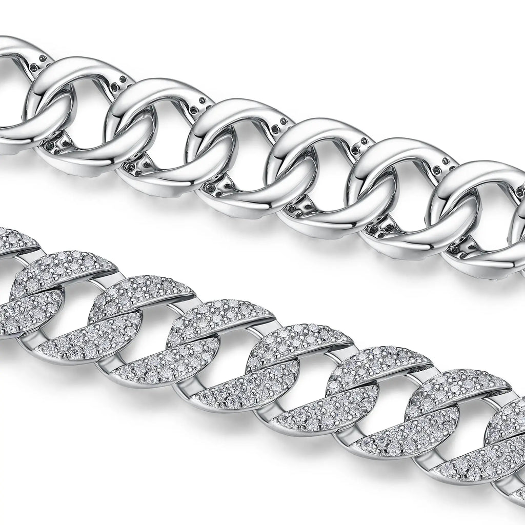 Set With Top-quality Moissanite, This Luxurious And Fashionable Light Luxury Jewelry Silver Bracelet Is Made Of S925 Silver Electroplated With Platinum NP Collection