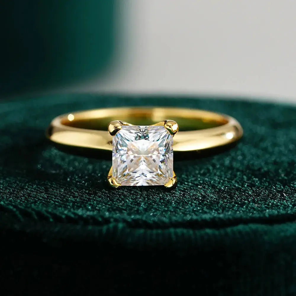 Light Luxury 18K Real Gold Princess Shape Ring Ring 1Ct One Carat Moissanite Designer Ring Wedding Ring Sets for Women