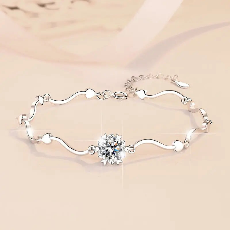 Simple Womens 1-Carat Moissanite Snowflake Bracelet In Sterling Silver