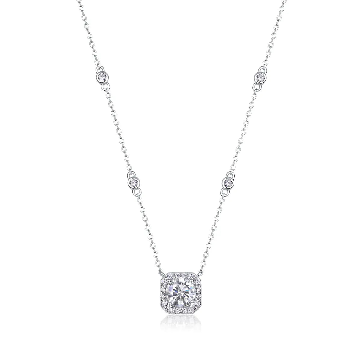 Flower Love – Fashionable Light Luxury Moissanite S925 Silver-Plated Platinum Pendant Necklace NP Collection