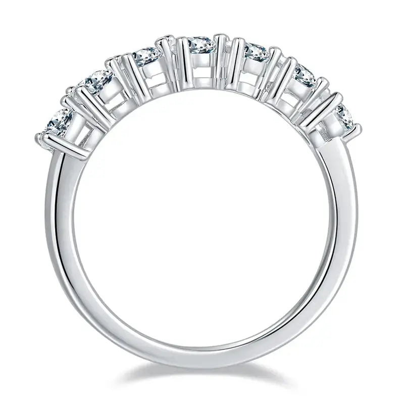 A Luxurious And Fashionable Light Luxury Jewelry Silver Ring Set With Top-quality Moissanite, S925 Silver Plated With Platinum NP Collection