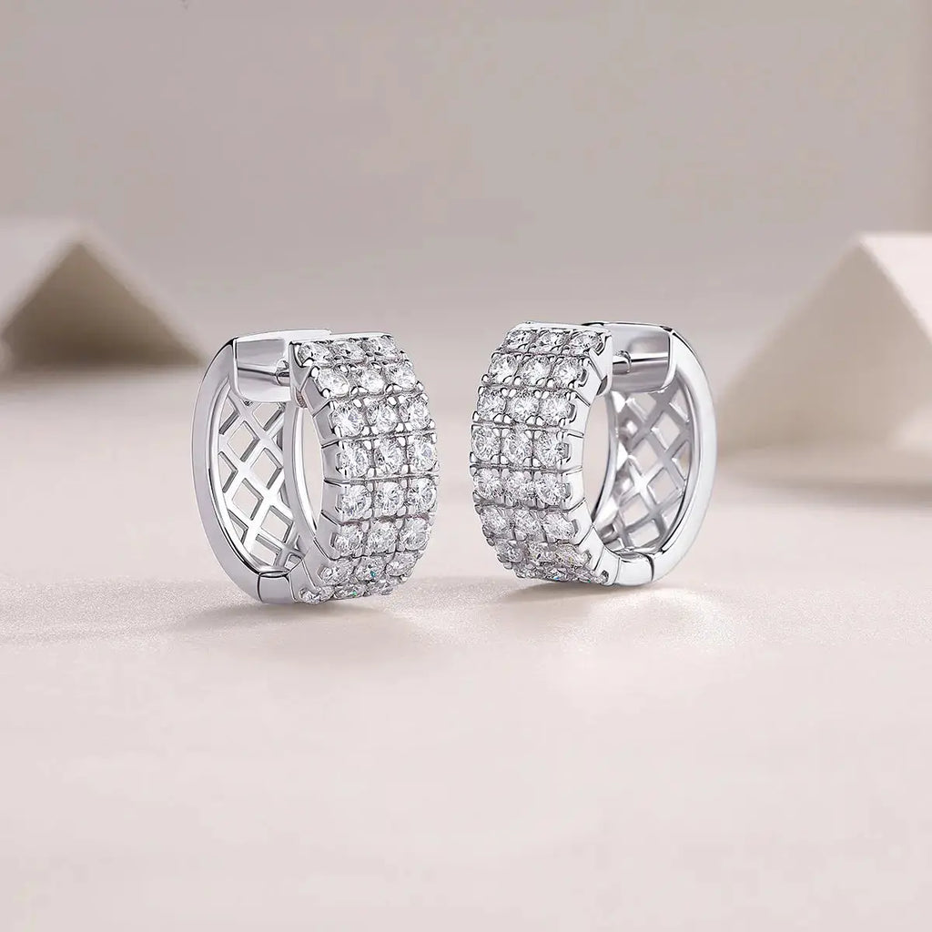 Moissanite Luxury And Fashionable Light Luxury Jewelry Silver Stud Earrings S925 Silver Plated Platinum NP Collection