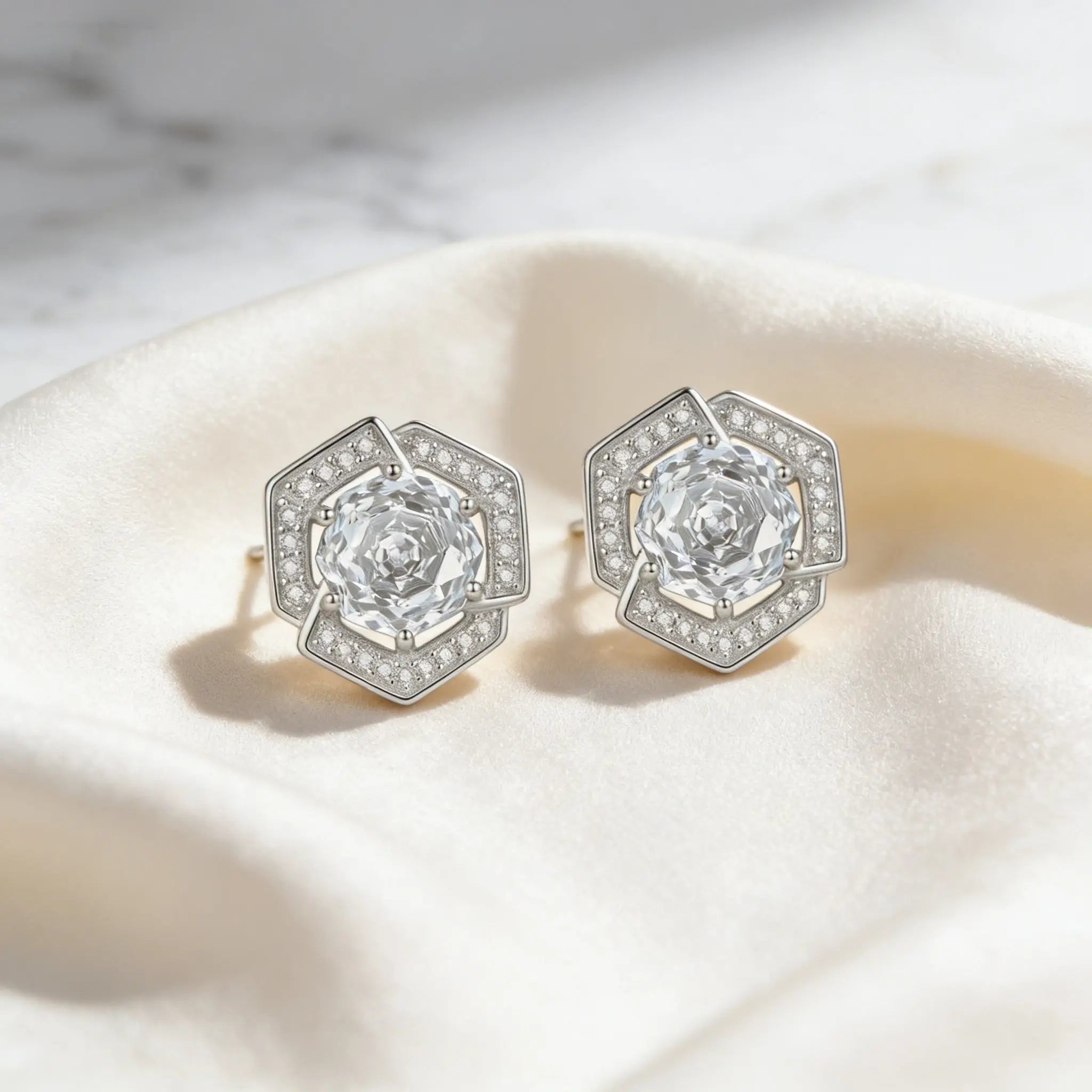 925 Sterling Silver Elegant Geometric Hexagon Stud Earrings with Round-Cut Center Stone and Pavé Halo