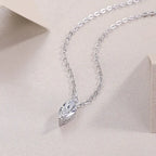 Moissanite S925 Sterling Silver and Platinum-Plated Diamond Necklace in the Shape of a Horse Eye
