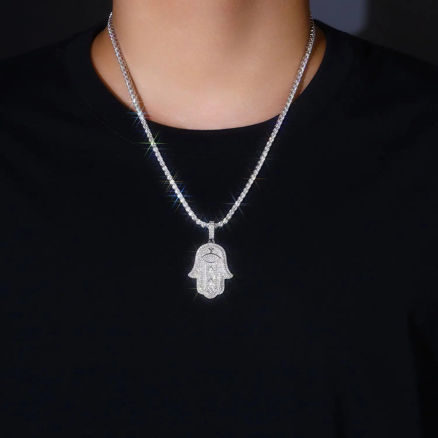 Moissanite, This Luxurious And Fashionable Light Luxury Trend Jewelry Necklace Pendant Is Made Of S925 Silver Electroplated With Platinum NP Collection