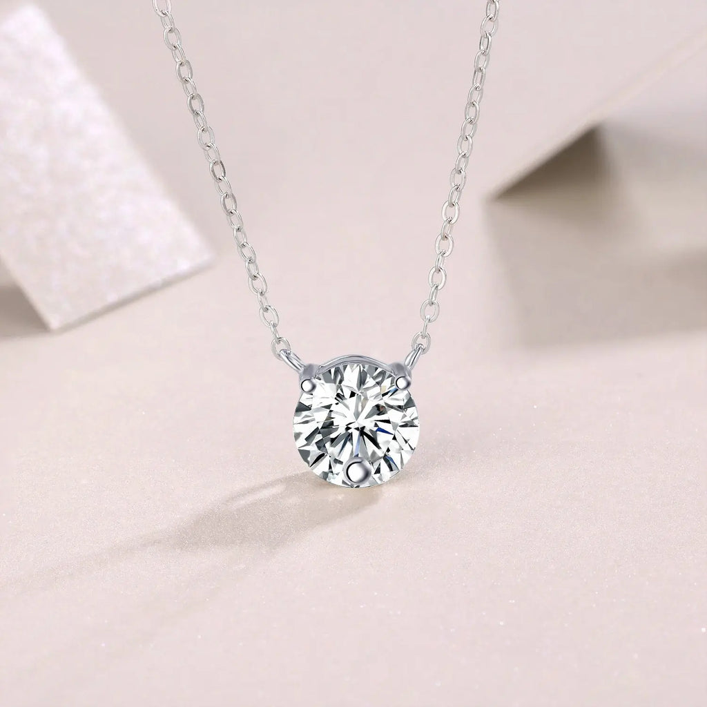 Time Chain – Fashionable Light Luxury Moissanite S925 Silver-Plated Platinum Pendant Necklace NP Collection